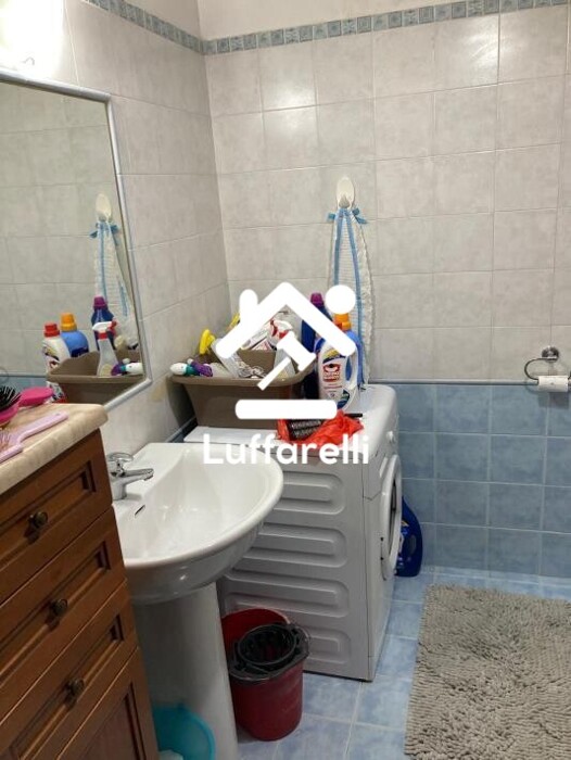 Immagine di CASA / VILLA VIA SOLARUSSA – FIUMICINO