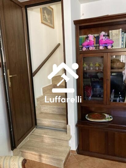 Immagine di CASA / VILLA VIA SOLARUSSA – FIUMICINO