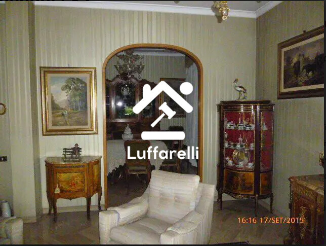 Immagine di APPARTAMENTO VIALE GIOVANNI AMENDOLA 32 – FIRENZE