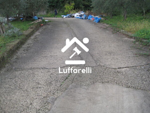 IN CORSO DI COSTRUZIONE CONTRADA TUFO VARACCANI - PATRICA — foto 5