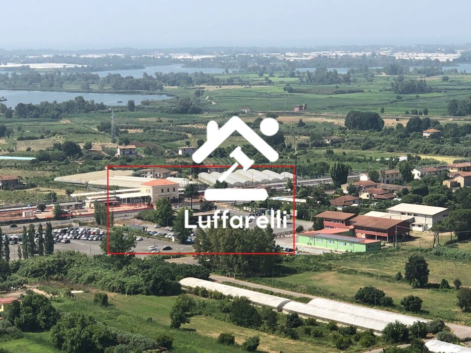 Immagine di CAPANNONE / IMMOBILI INDUSTRIALI SS7 – MONTE SAN BIAGIO