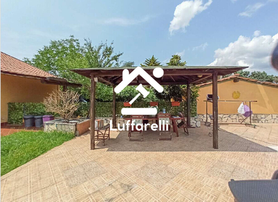 Immagine di CASA / VILLA STR. CORTA – LATINA