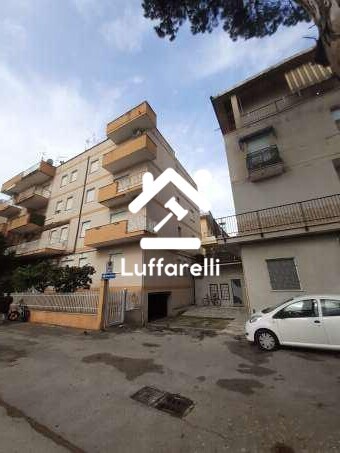 APPARTAMENTO VIA MICHELE ROMA - TERRACINA — foto 3