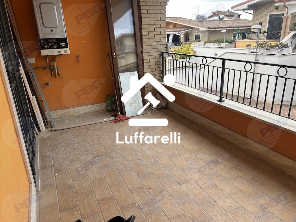 CASA / VILLA VIA ROMAGNANO SESIA - ROMA — foto 5