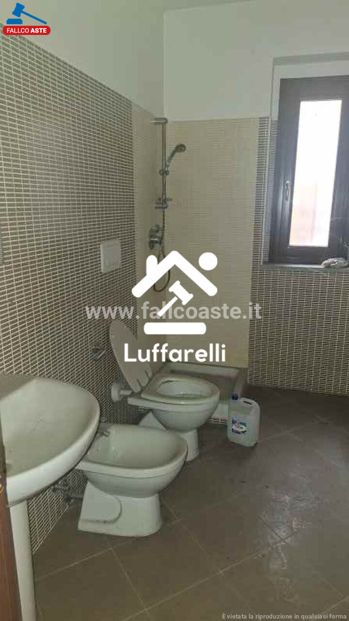 APPARTAMENTO VIA BORGHESIANA - ROMA — foto 9