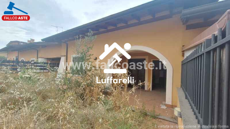 Immagine di APPARTAMENTO VIA BORGHESIANA – ROMA