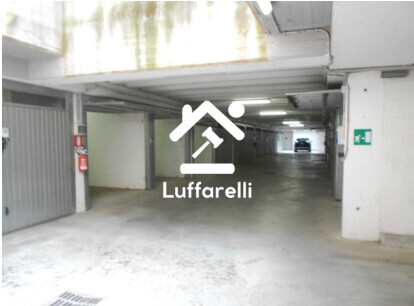 Immagine di NEGOZIO O LOCALE COMMERCIALE P.ZA CESARE BARONIO – ROMA