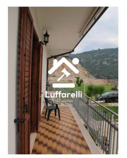 Immagine di CASA / VILLA VIA PERAZZETE – PRIVERNO