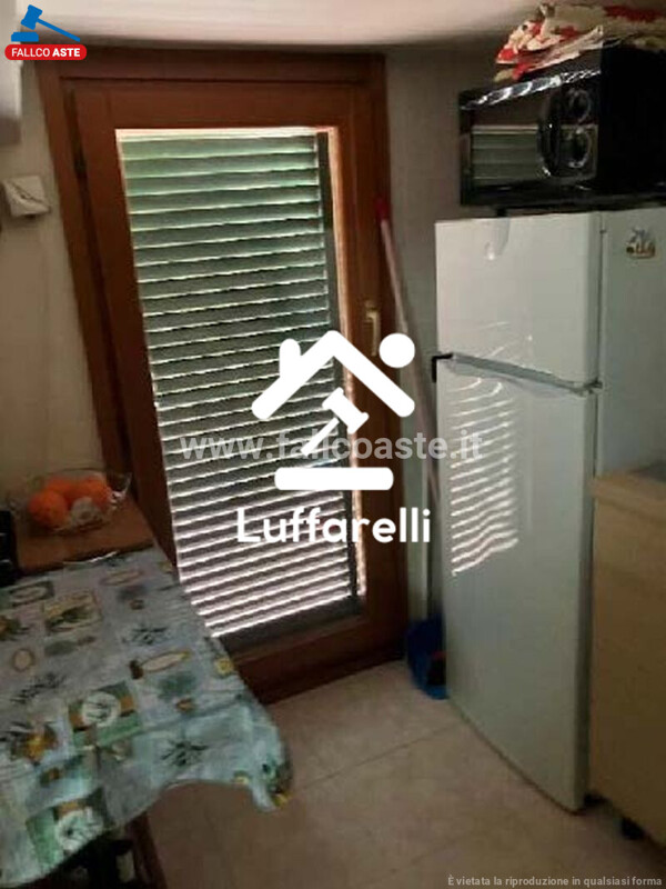 Immagine di APPARTAMENTO VIA SAN DONATO DI NINEA – ROMA