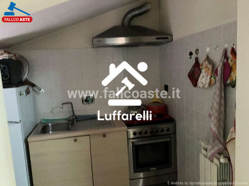 Immagine di APPARTAMENTO VIA SAN DONATO DI NINEA – ROMA