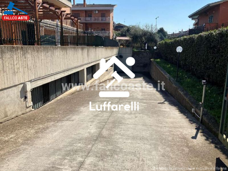 Immagine di APPARTAMENTO VIA SAN DONATO DI NINEA – ROMA