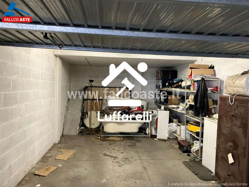 Immagine di APPARTAMENTO VIA SAN DONATO DI NINEA – ROMA