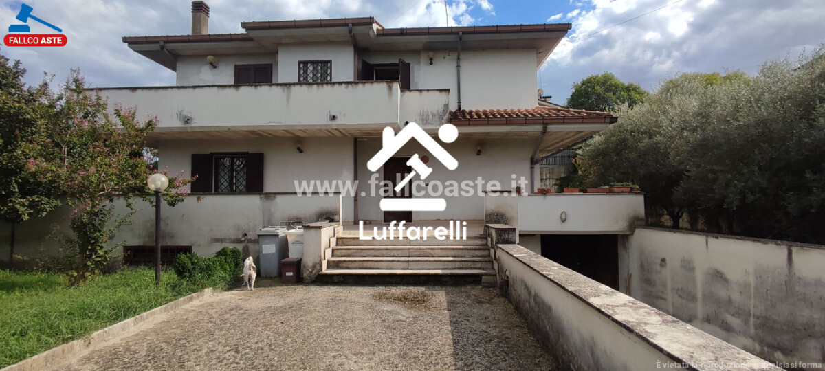 Immagine di CASA / VILLA VIA ORAZIO GENTILESCHI – GUIDONIA MONTECELIO
