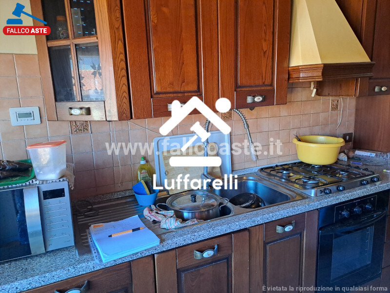Immagine di APPARTAMENTO VIA MEZZOIUSO – ROMA