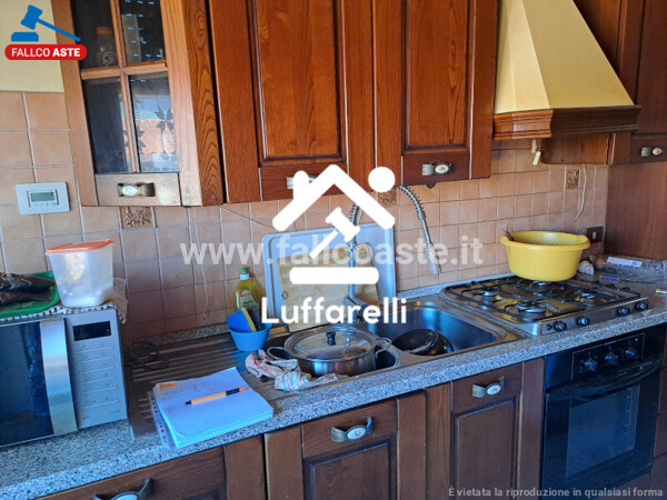 APPARTAMENTO VIA MEZZOIUSO - ROMA — foto 7