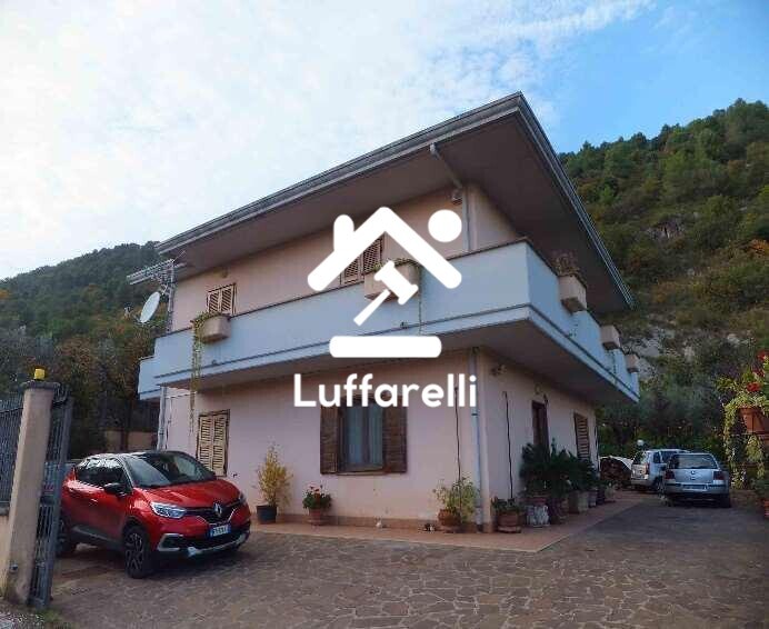 FABBRICATO VIA MONTE S. MARINO - ALATRI — foto 2