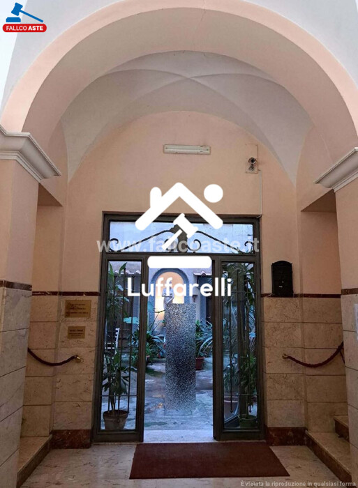 Immagine di DEPOSITO / MAGAZZINO VIA FLAVIA – ROMA