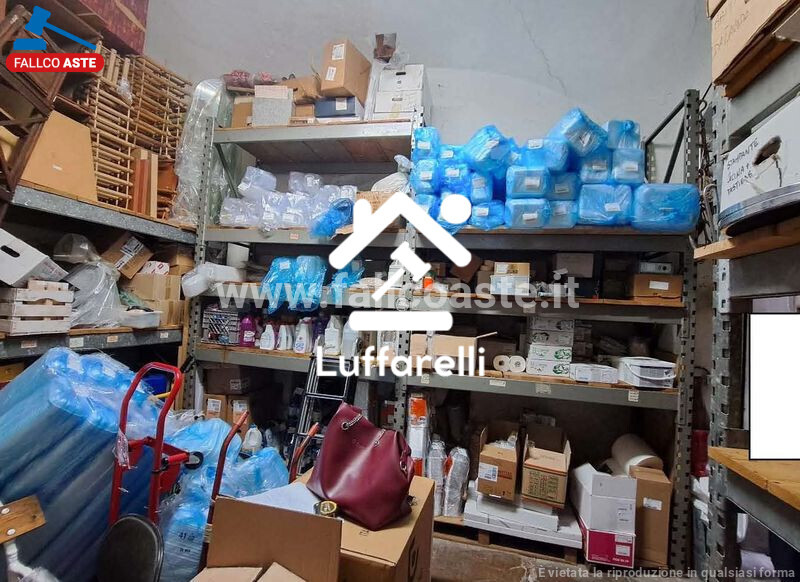Immagine di DEPOSITO / MAGAZZINO VIA FLAVIA – ROMA