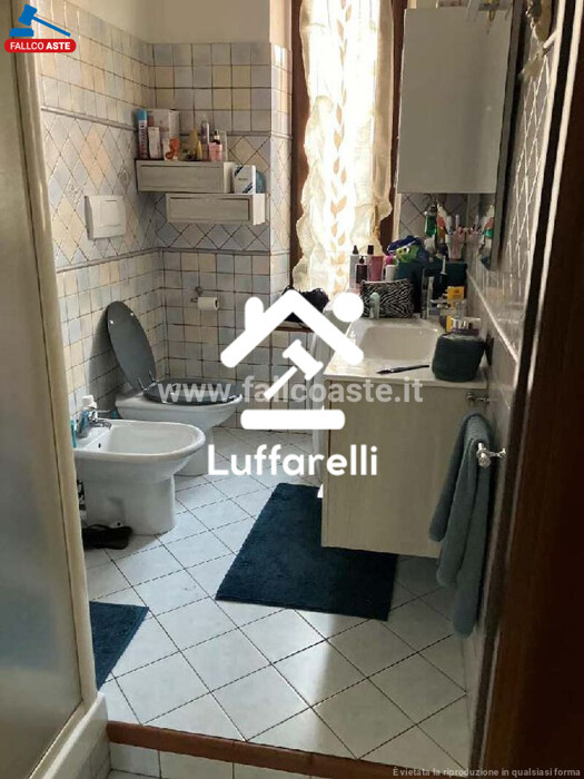 Immagine di APPARTAMENTO VIA BORGHESANO LUCCHESE – ROMA