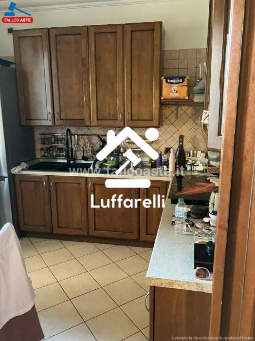 Immagine di APPARTAMENTO VIA BORGHESANO LUCCHESE – ROMA