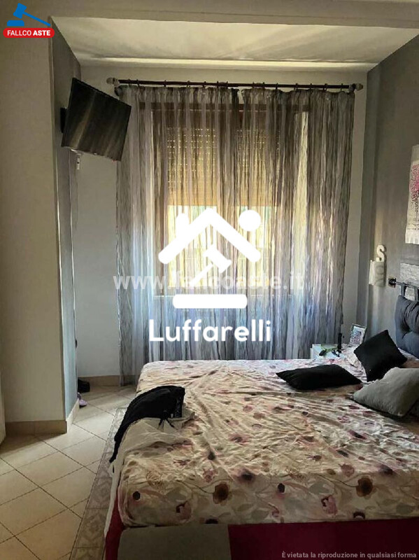 Immagine di APPARTAMENTO VIA BORGHESANO LUCCHESE – ROMA