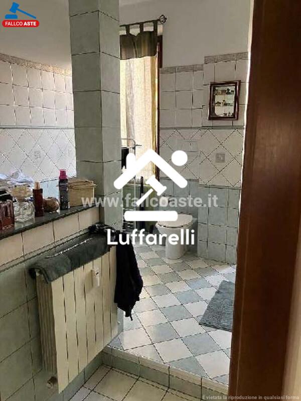 Immagine di APPARTAMENTO VIA BORGHESANO LUCCHESE – ROMA