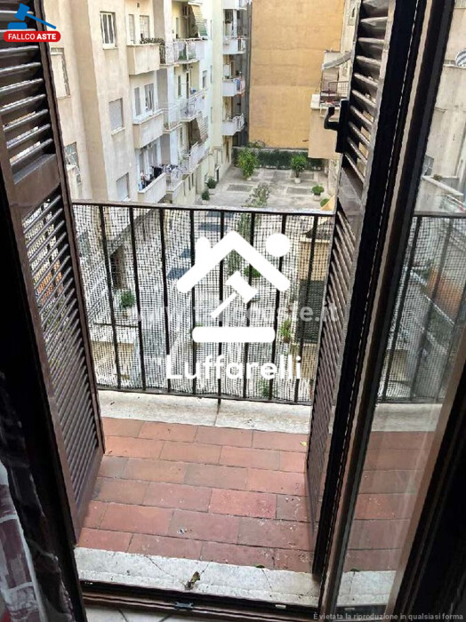 Immagine di APPARTAMENTO VIA BORGHESANO LUCCHESE – ROMA