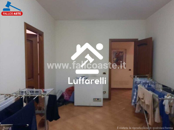 VILLA VIA CESARE BAZZANI - ROMA — foto 8
