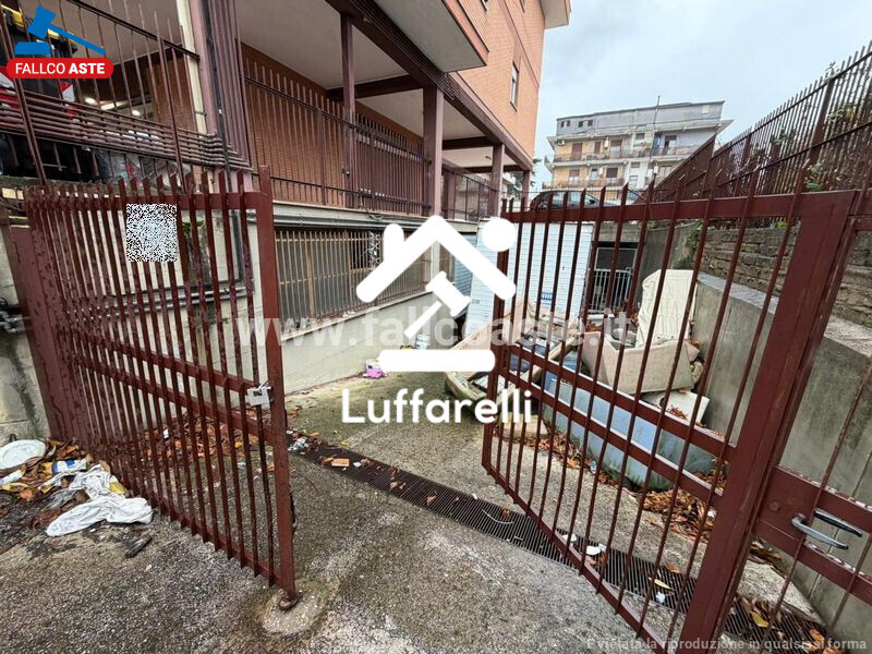 DEPOSITO / MAGAZZINO VIA CASILINA - ROMA — foto 2