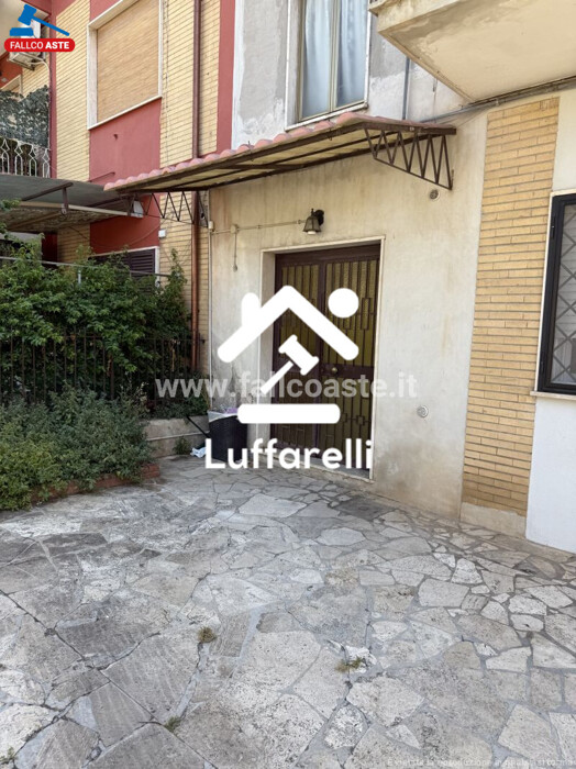 Immagine di CASA / VILLA VIA CAMPO DI PIETRA N. 30 – ROMA