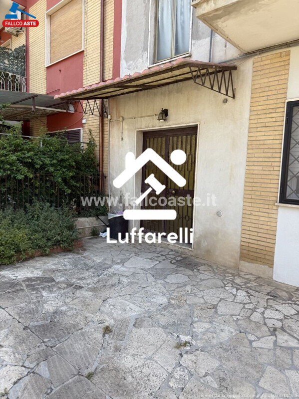 Immagine di CASA / VILLA VIA CAMPO DI PIETRA N. 30 – ROMA