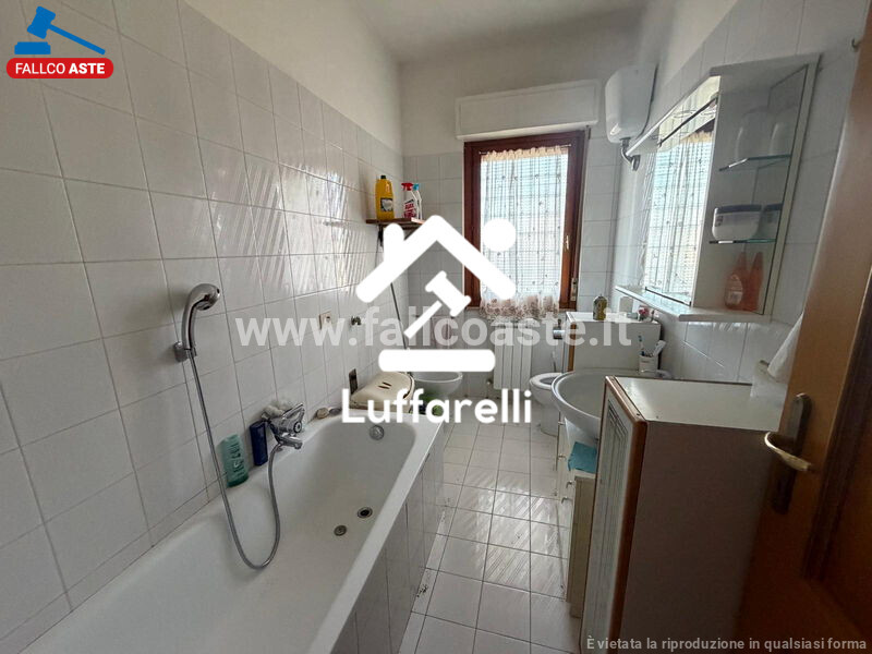 Immagine di APPARTAMENTO VIA CASILINA – ROMA