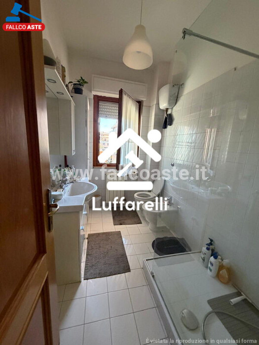 Immagine di APPARTAMENTO VIA CASILINA – ROMA