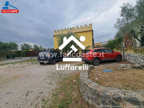 APPARTAMENTO VIA DI COLLE TRUGLI - ROMA — foto 2