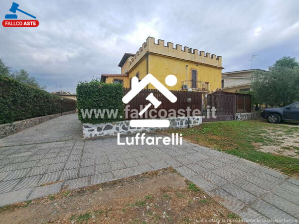 APPARTAMENTO VIA DI COLLE TRUGLI - ROMA — foto 3
