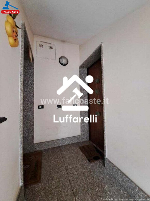 Immagine di DEPOSITO / MAGAZZINO VIA COMITINI – ROMA