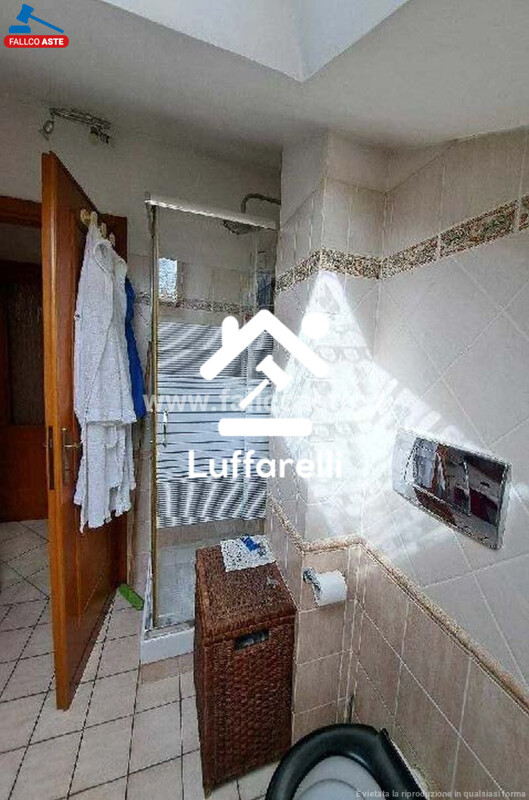 Immagine di DEPOSITO / MAGAZZINO VIA COMITINI – ROMA