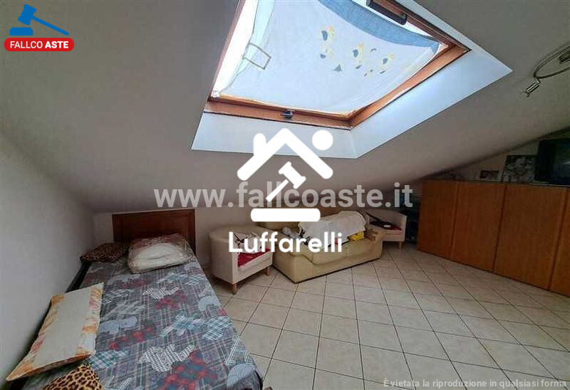 Immagine di DEPOSITO / MAGAZZINO VIA COMITINI – ROMA