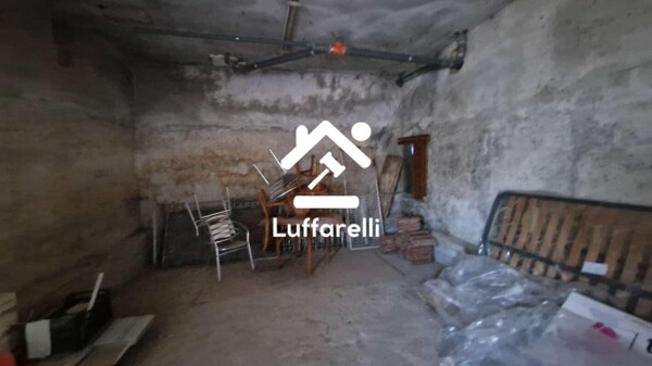 LOCALE COMMERCIALE VIA ARIANA - VELLETRI — foto 4