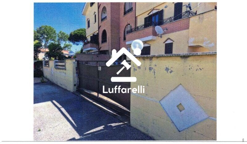Immagine di CASA / VILLA VIA LAGO DI MORO – NETTUNO