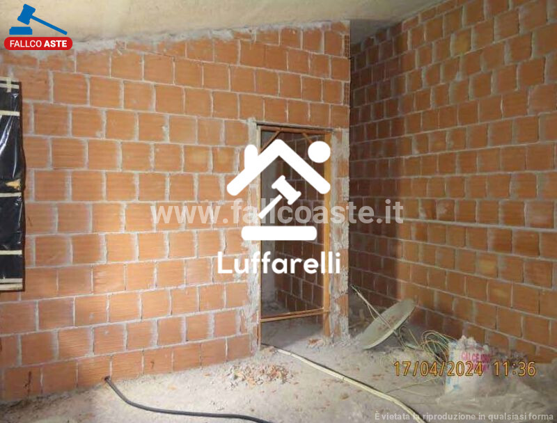 Immagine di STRUTTURE AGRICOLE STRADA DELLA BADIOLA N.3 – PALOMBARA SABINA