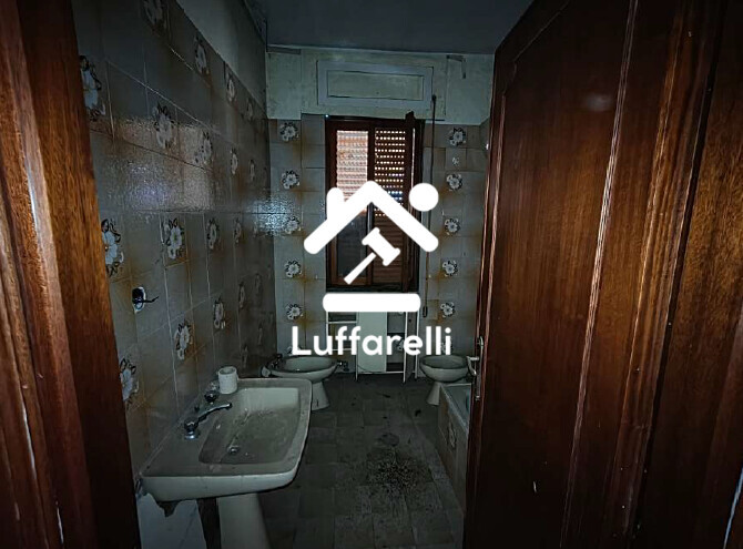 GARAGE / POSTO AUTO VIA DEI MOLINI - FERENTINO — foto 6