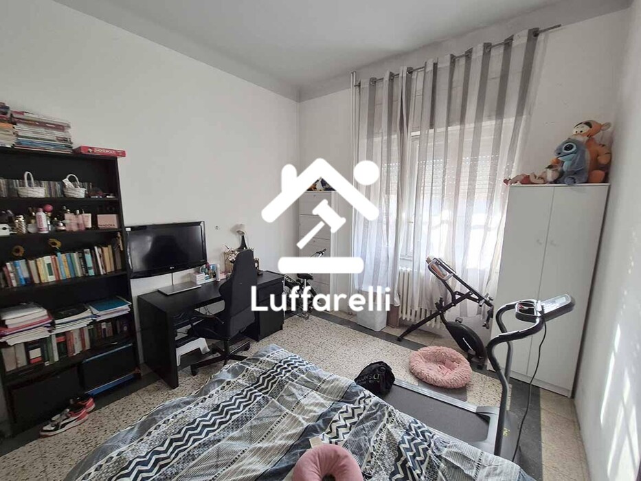 Immagine di APPARTAMENTO VIA PARAVIA  80 – MILANO