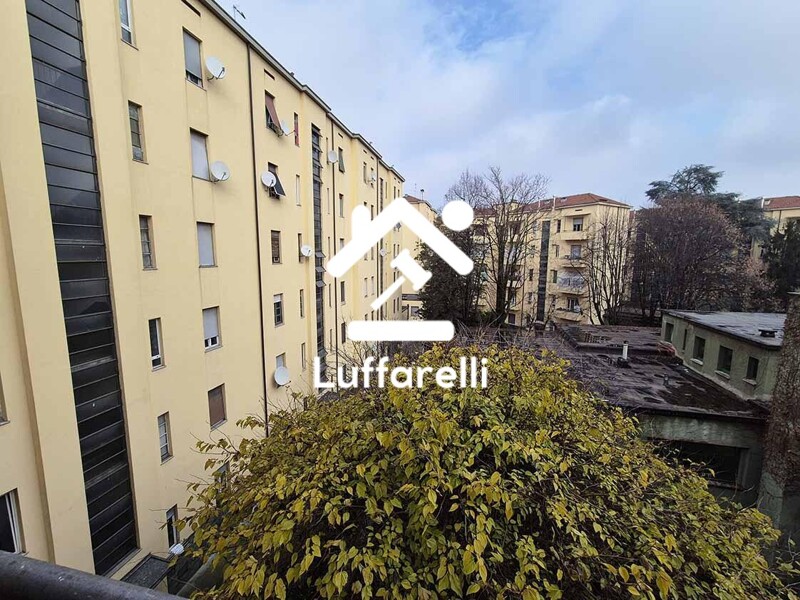 Immagine di APPARTAMENTO VIA PARAVIA  80 – MILANO
