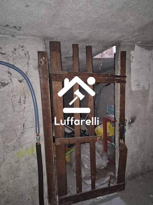 Immagine di APPARTAMENTO VIA PARAVIA  80 – MILANO
