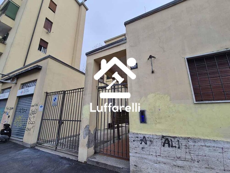 Immagine di APPARTAMENTO VIA PARAVIA  80 – MILANO