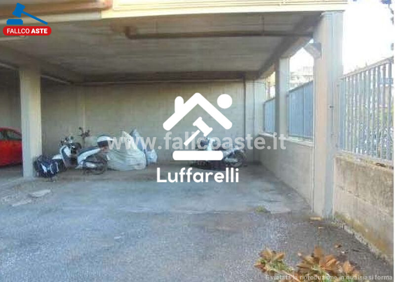 Immagine di DEPOSITO / MAGAZZINO VIA DEGLI ABETI – FONTE NUOVA