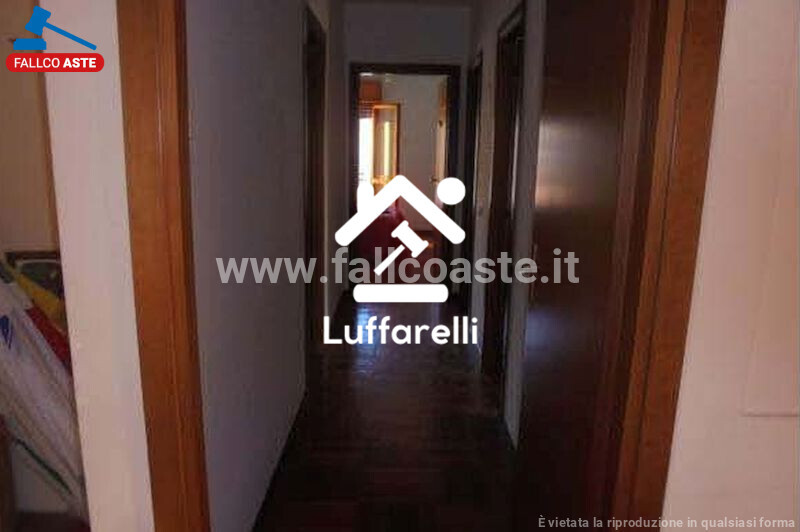 Immagine di DEPOSITO / MAGAZZINO VIA DEGLI ABETI – FONTE NUOVA