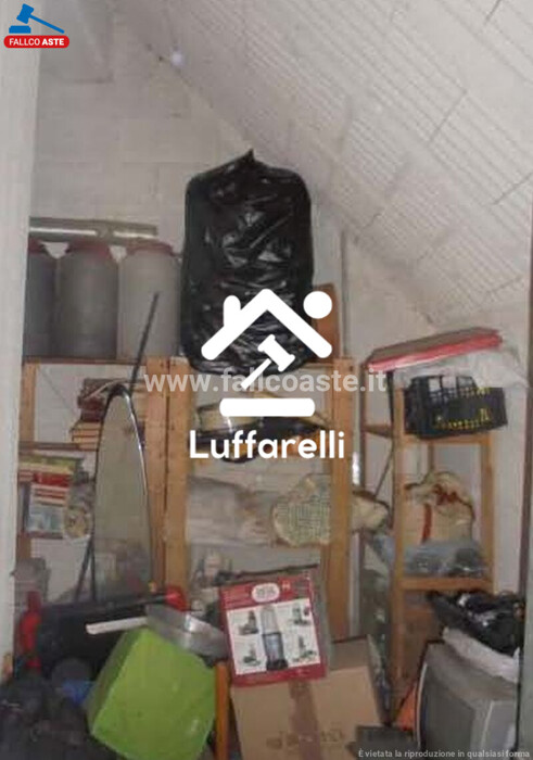Immagine di DEPOSITO / MAGAZZINO VIA DEGLI ABETI – FONTE NUOVA