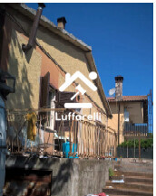 Immagine di CASA / VILLA VIA DEI CASTAGNI – LARIANO
